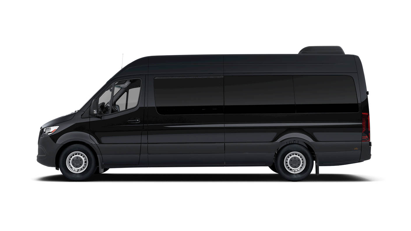 Черный спринтер. Mercedes Sprinter. Мерседес Спринтер 2023. Mercedes Benz Sprinter Passenger. Mercedes Benz Sprinter 2020.